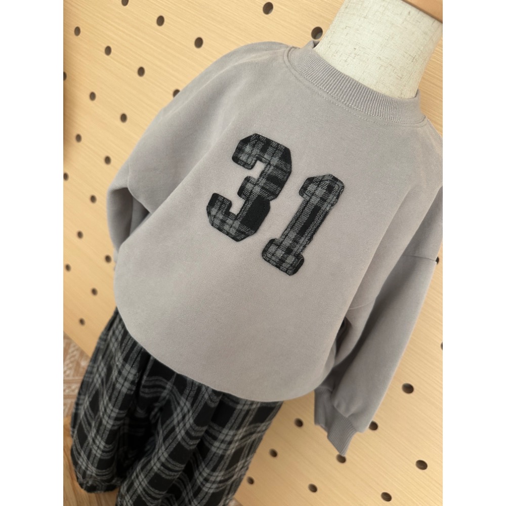 🖤 時髦炸街！黑白灰格紋數字大學T兩件套 👦👧-細節圖2