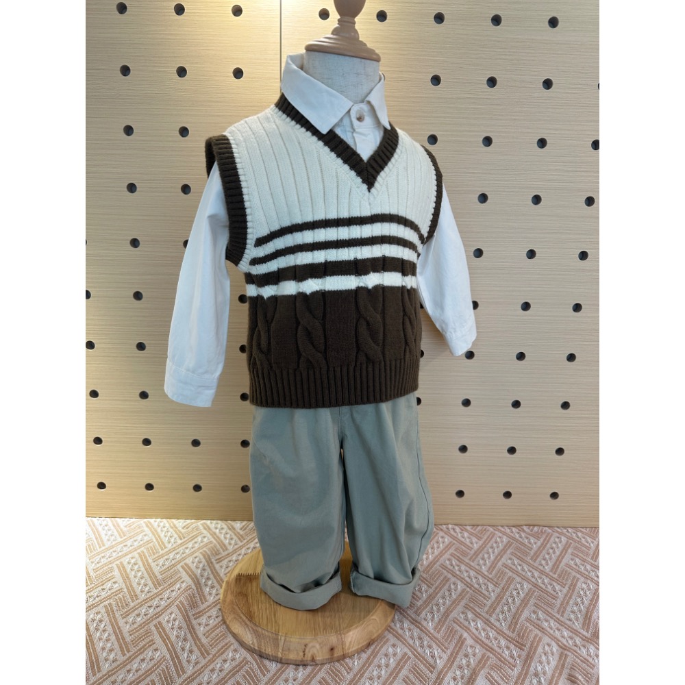🧸 學院風小紳士！英倫格調針織背心襯衫褲子三件套 👦-細節圖2