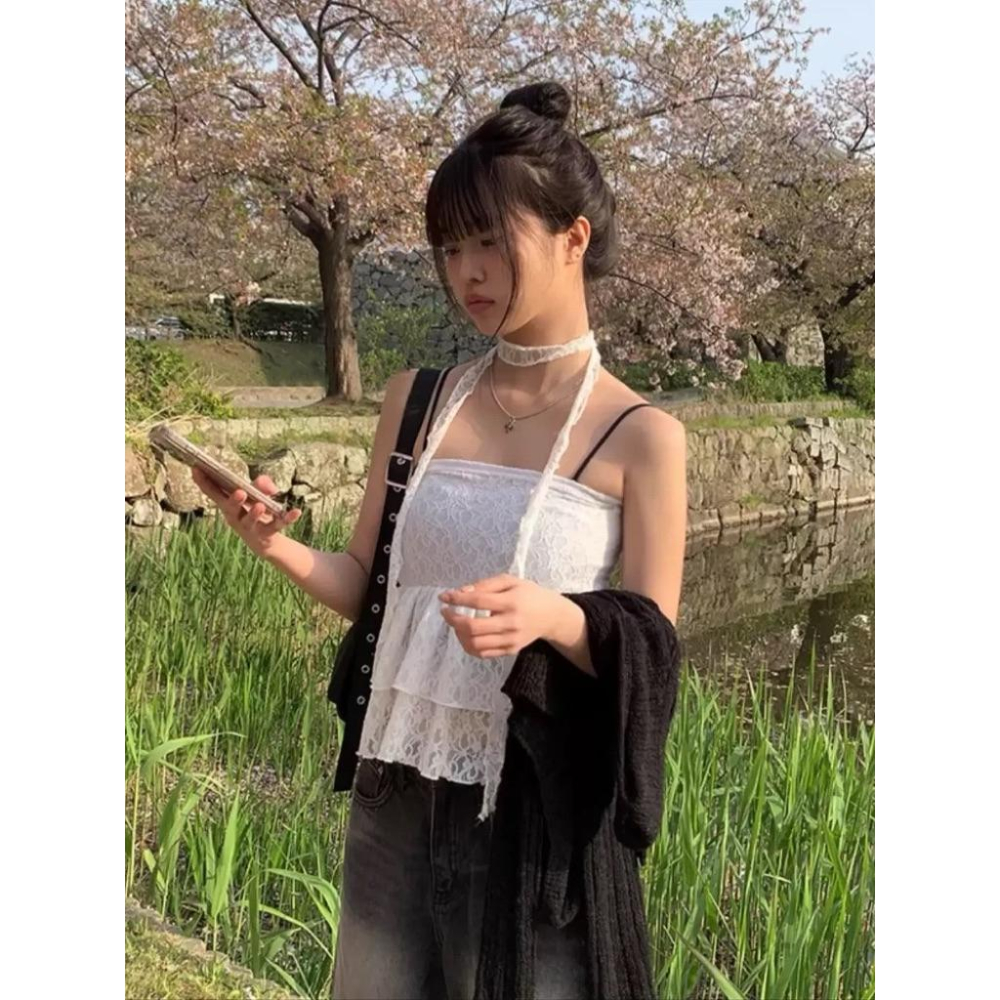𝑩𝑶𝑾𝑨˚✿˖ 選品|韓系純慾蕾絲綁帶上衣（含綁帶）蛋糕衣襬設計-細節圖3