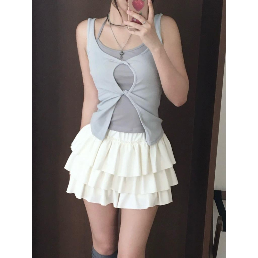 𝑩𝑶𝑾𝑨˚✿˖ 選品｜韓系設計感扭結綁帶掛脖上衣-細節圖5