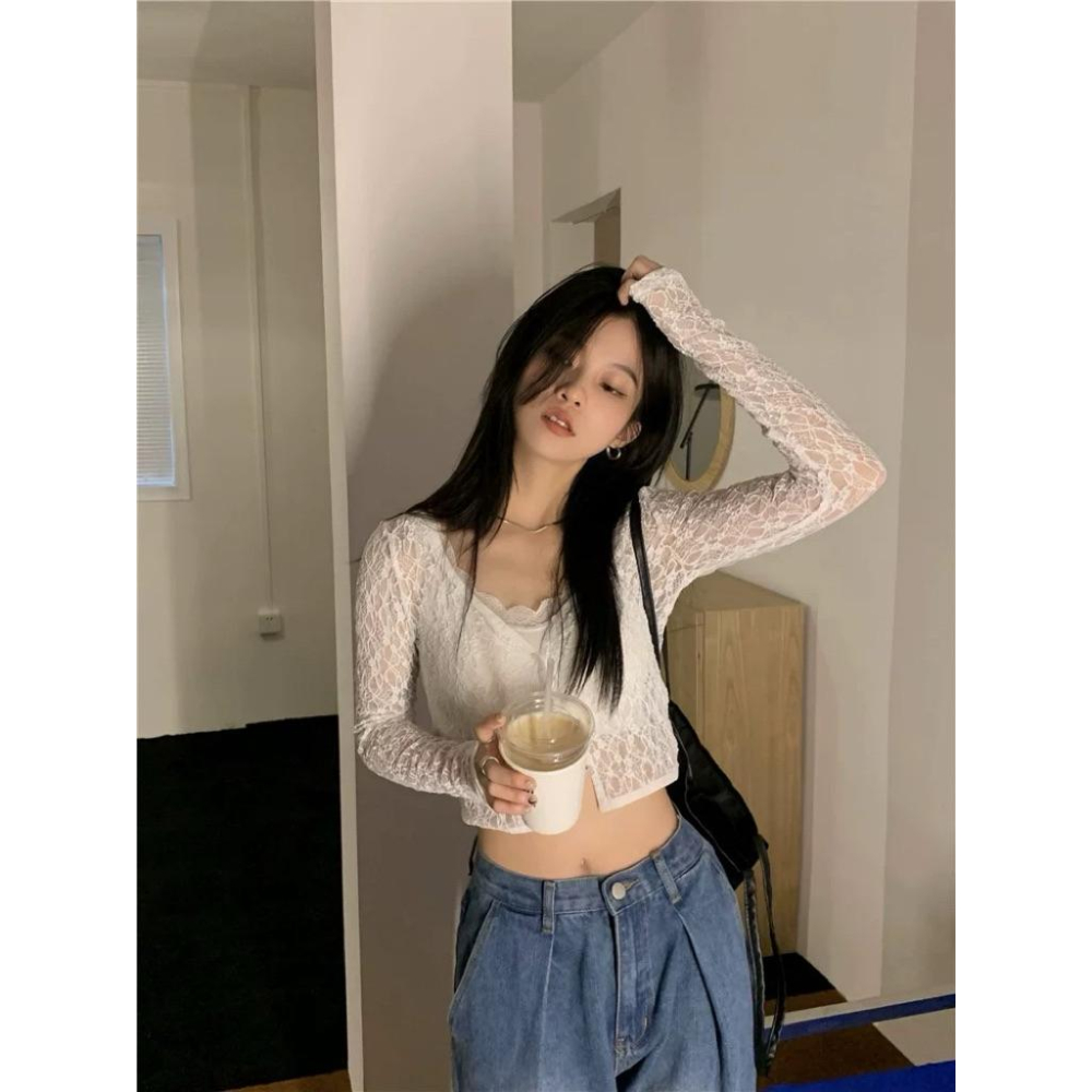 𝑩𝑶𝑾𝑨˚✿˖ 選品｜蕾絲內搭打底顯瘦透視罩衫-細節圖2
