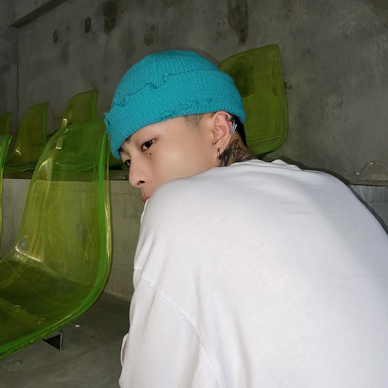 現貨  GD風破壞毛帽韓版純色針織毛帽嘻哈風-細節圖7