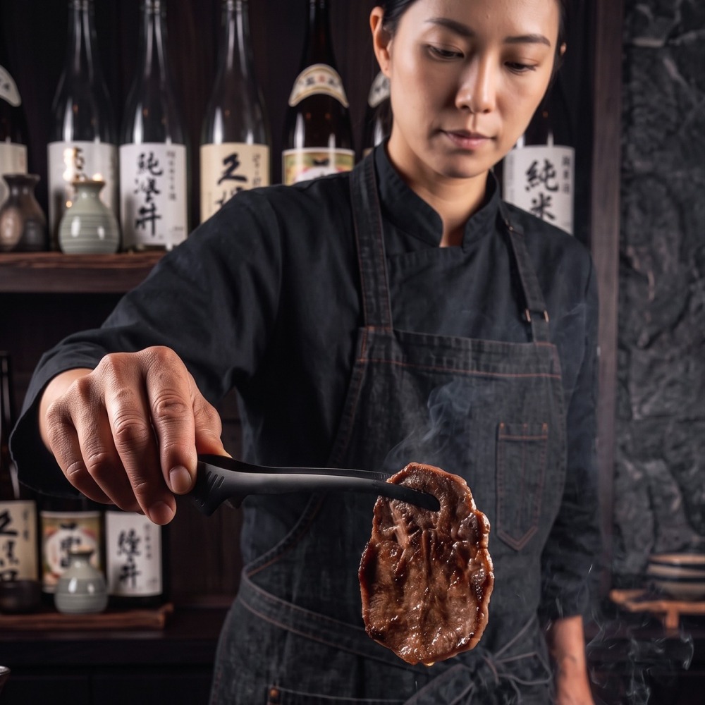 304不鏽鋼黑鈦燒肉夾烤肉夾料理夾【BLAC黑客】真空鍍鈦不掉色 可自立 加厚不軟手 精準拿捏BORNTOBEWILD-細節圖5