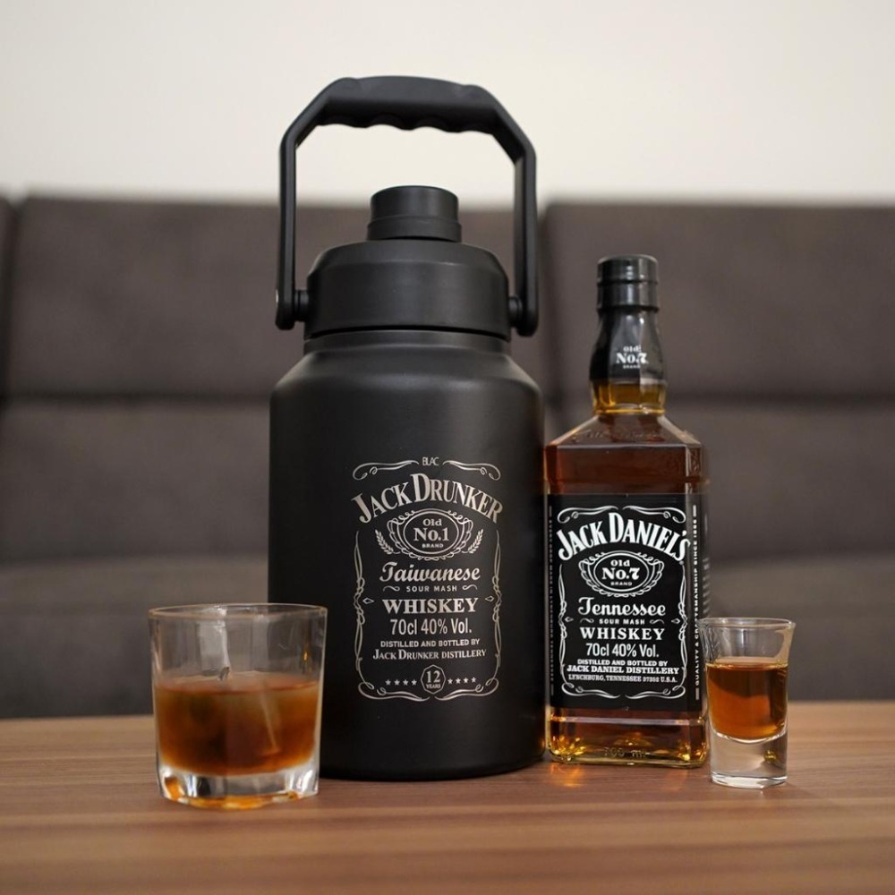 經典酒標保溫瓶保冰桶水壺【BLAC黑客】304不銹鋼雙層真空保冰保溫JACK DANIELS tribute2公升-細節圖9