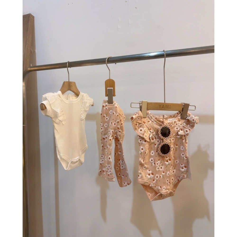 11066單一價墨鏡包屁套裝四件組-細節圖3