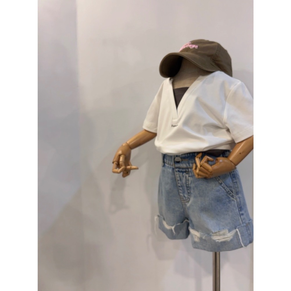 11064單一價大女孩假二件T-細節圖3