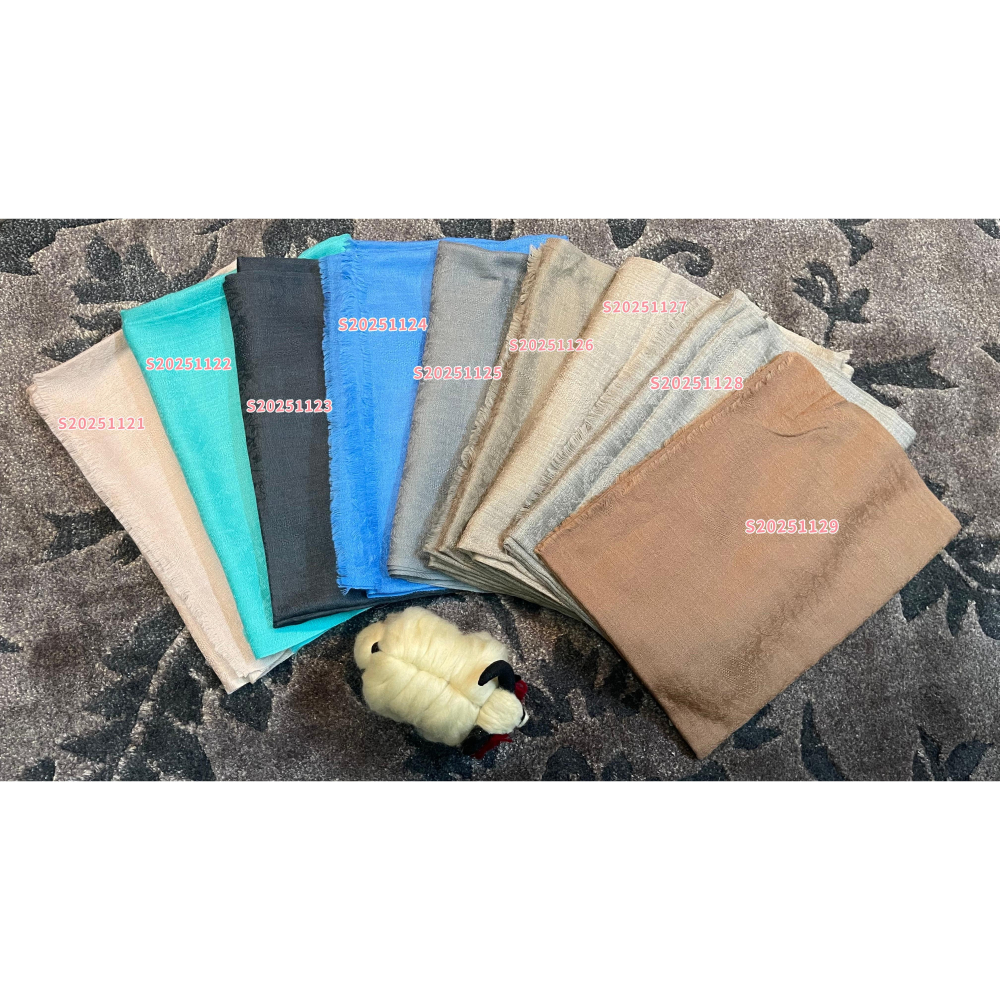 印度純手工100%Pure Pashmina / Cashmere喀什米爾羊絨披肩圍巾/緹花紋/穿戒S20251129-細節圖3
