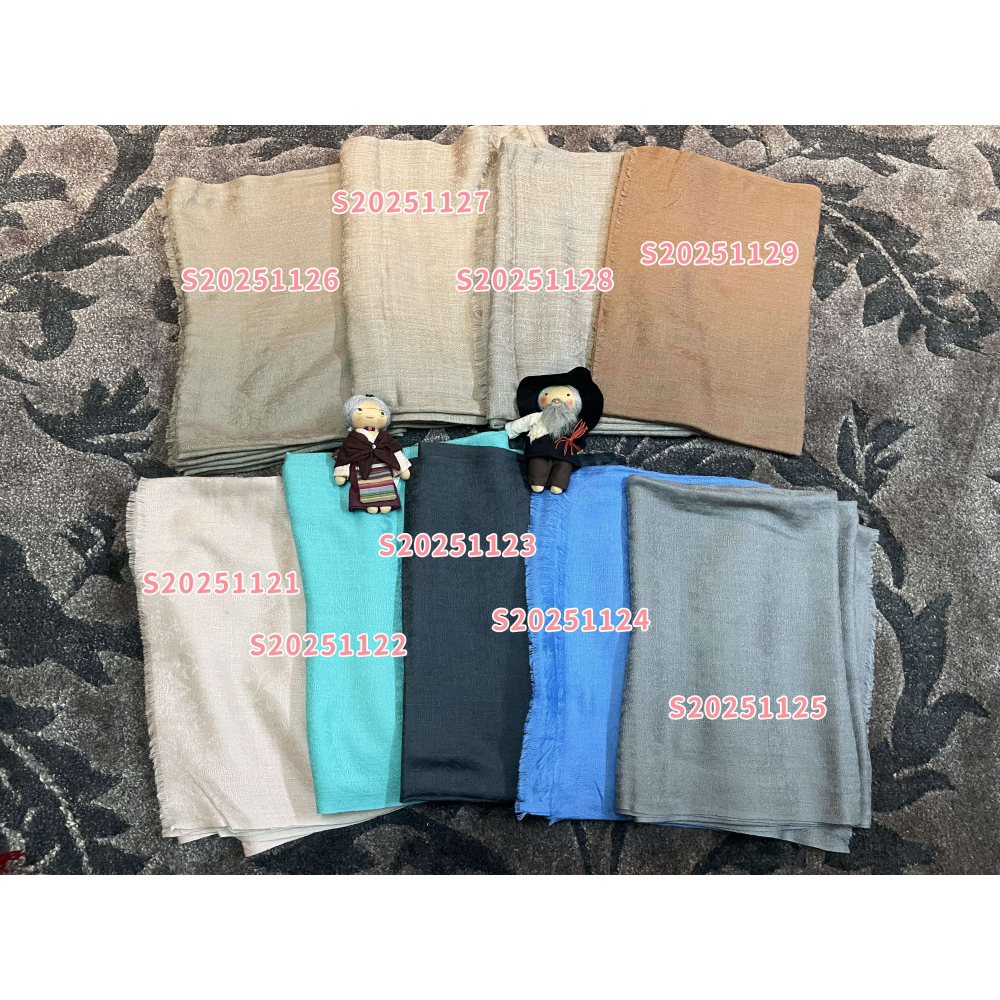 印度純手工100%Pure Pashmina / Cashmere喀什米爾羊絨披肩圍巾/緹花紋/穿戒S20251129-細節圖4