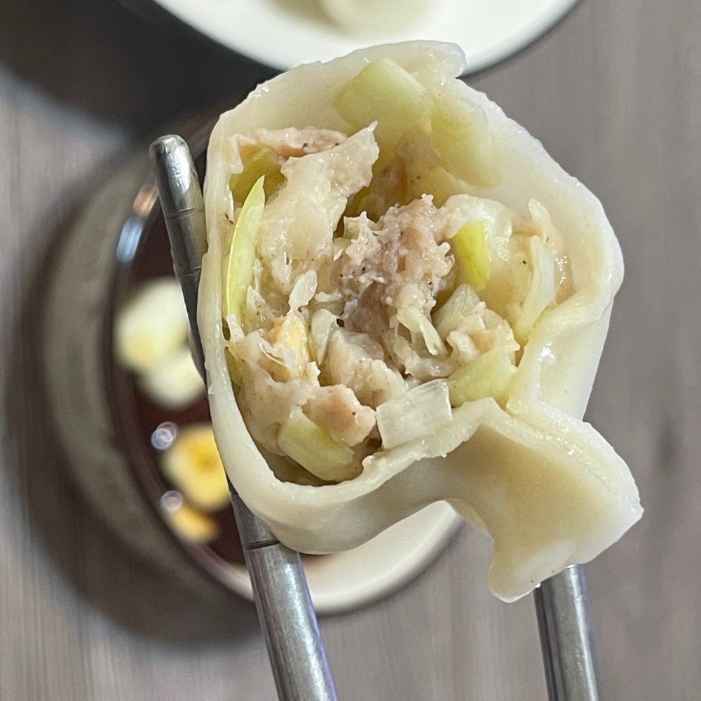 山東手工水餃｜眷村口味｜滿1600元免運｜手工水餃｜高麗菜水餃｜韭菜水餃｜鮮蝦水餃｜蔥肉水餃｜九層塔水餃｜鮮肉餛飩-細節圖6