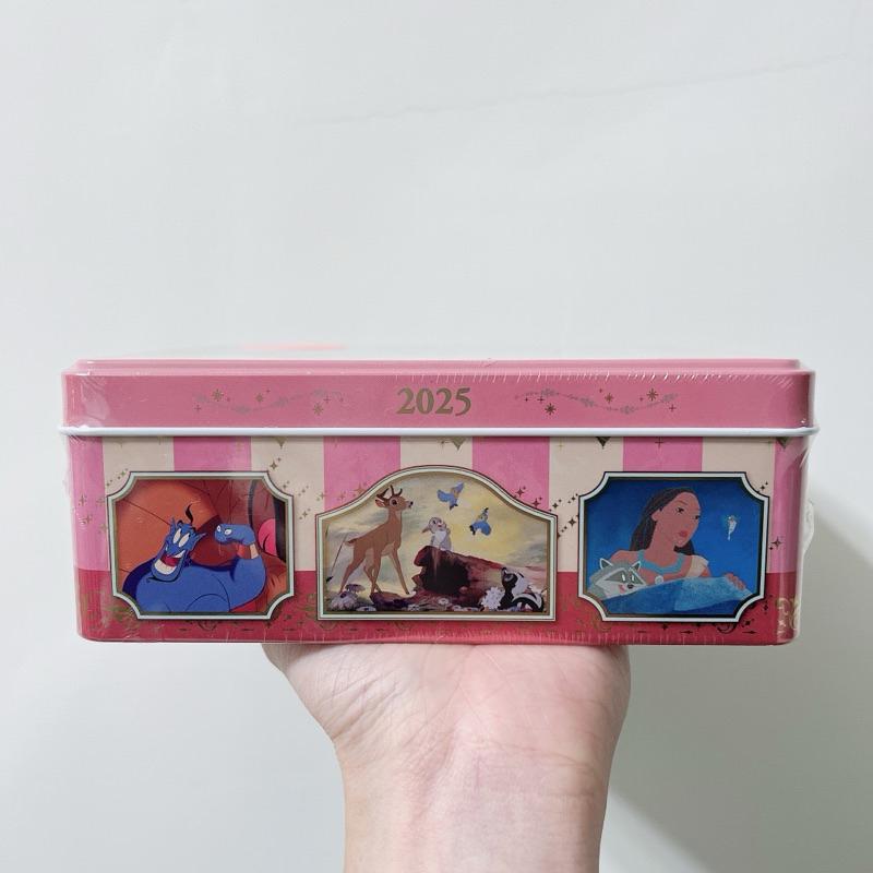 現貨・日本 迪士尼商店 2025 鐵盒 手撕日曆 365日曆 日曆 桌曆 掛曆 小姐與流氓 冰雪奇緣 米奇-細節圖4