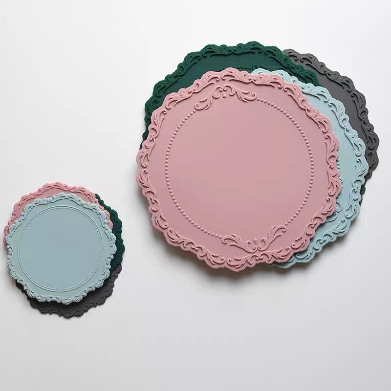 台灣現貨❤︎高質感韓國浮雕蕾絲矽膠餐墊隔熱墊 杯墊 硅膠餐墊 桌墊 桌上擺盤「有感選物」-細節圖4