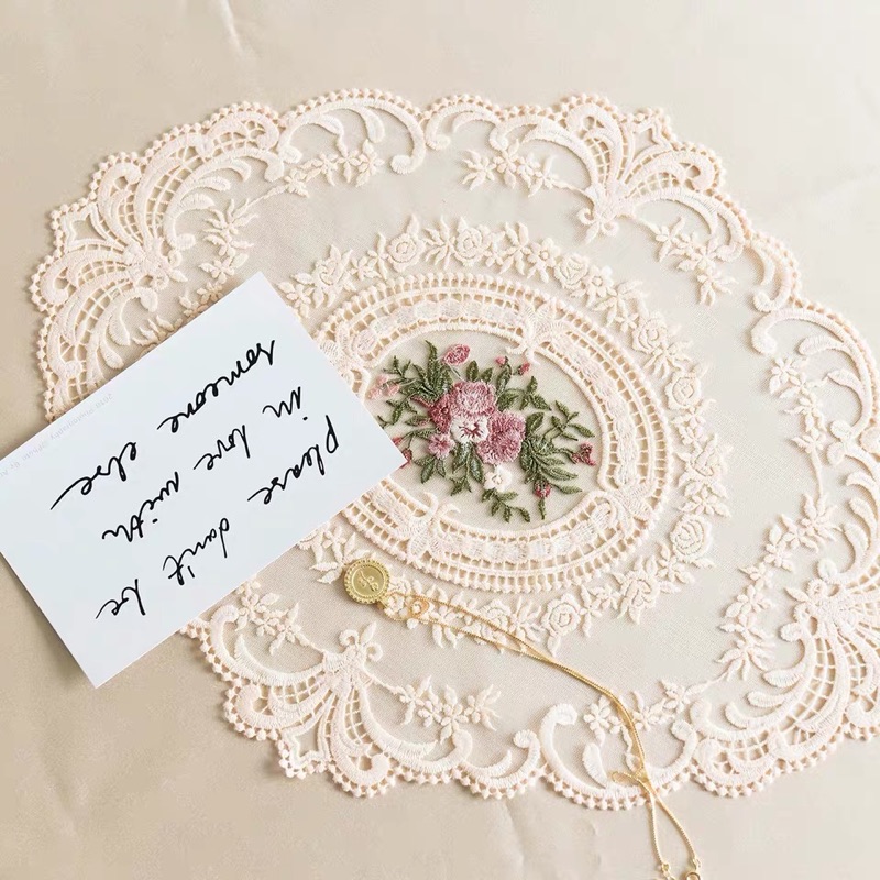 台灣現貨❤︎新升級柔軟手感！歐式復古法式蕾絲桌墊 拍照道具蕾絲桌布 拍照背景「有感選物」-細節圖2