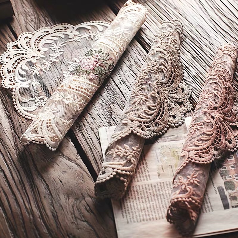 台灣現貨❤︎新升級柔軟手感！歐式復古法式蕾絲桌墊 拍照道具蕾絲桌布 拍照背景「有感選物」-細節圖8