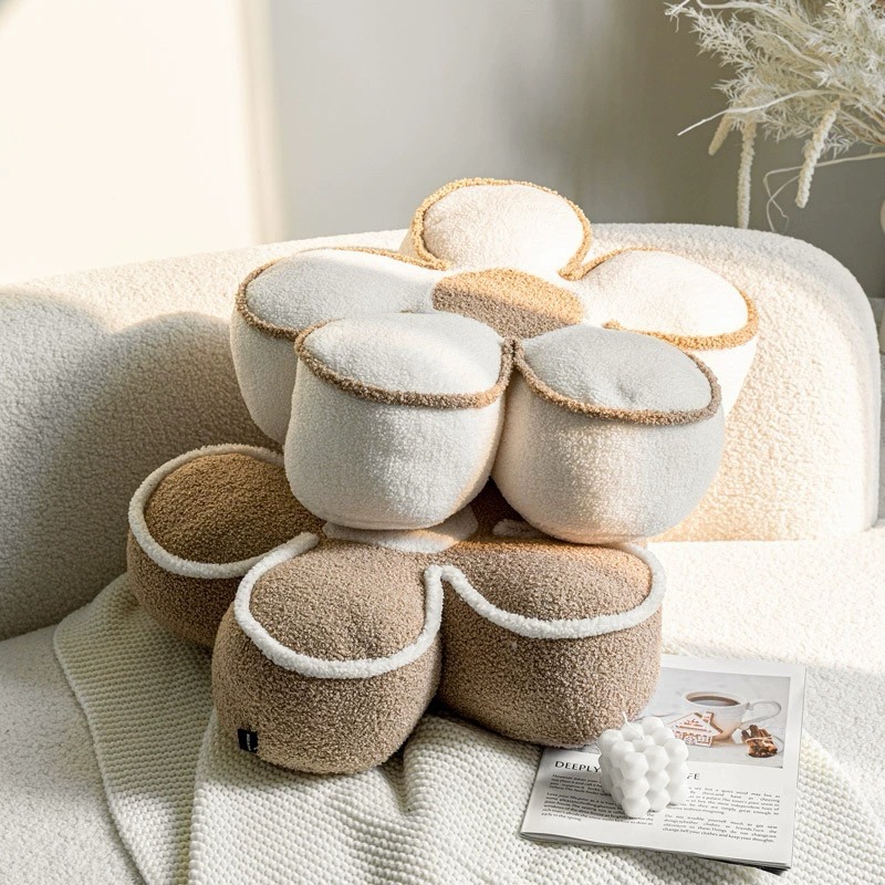 有感選物❤︎台灣現貨 可愛奶油色花朵坐墊 椅墊 抱枕 辦公椅靠背墊-細節圖8