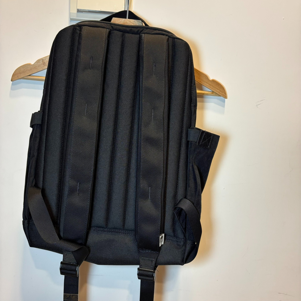 The North Face Heritage Berkeley學院風背包-防潑水布料-細節圖4