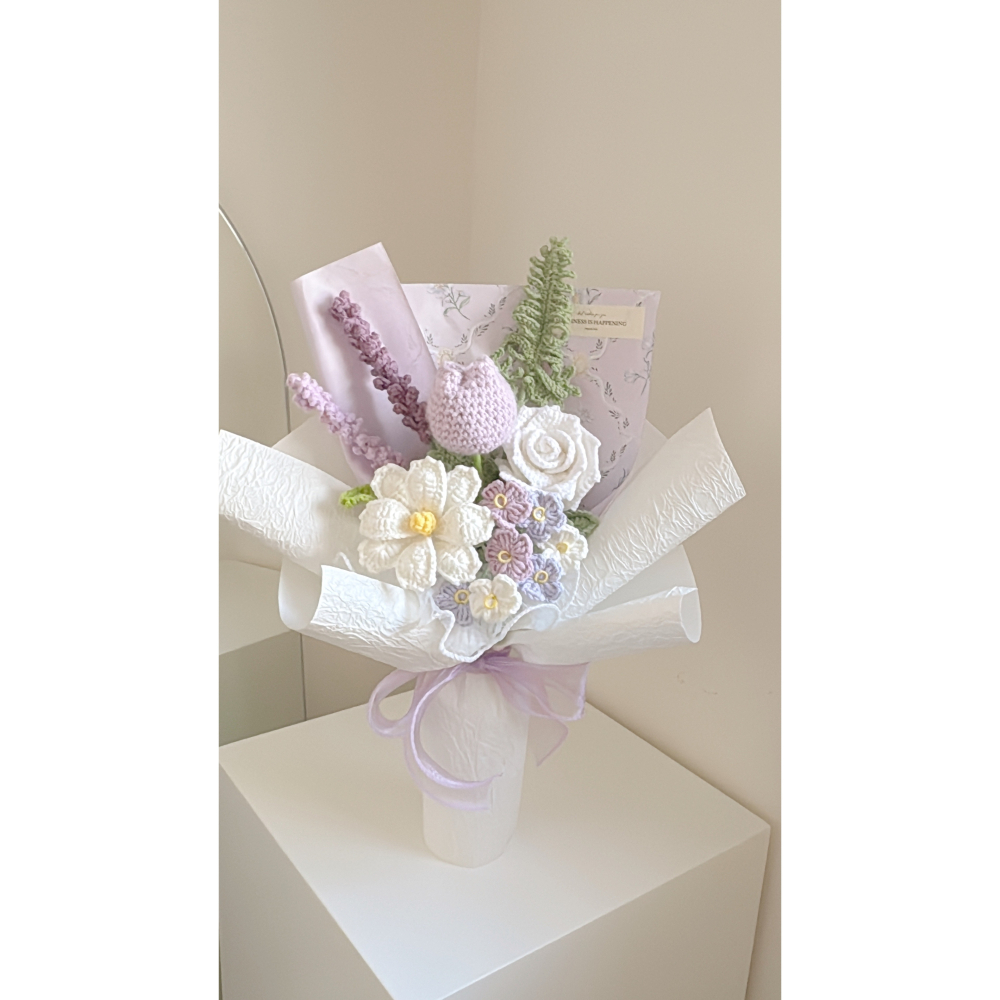 現貨 𓆩♡𓆪 精品玫瑰 大波斯菊 勿忘我 薰衣草 蕨類花束-細節圖2
