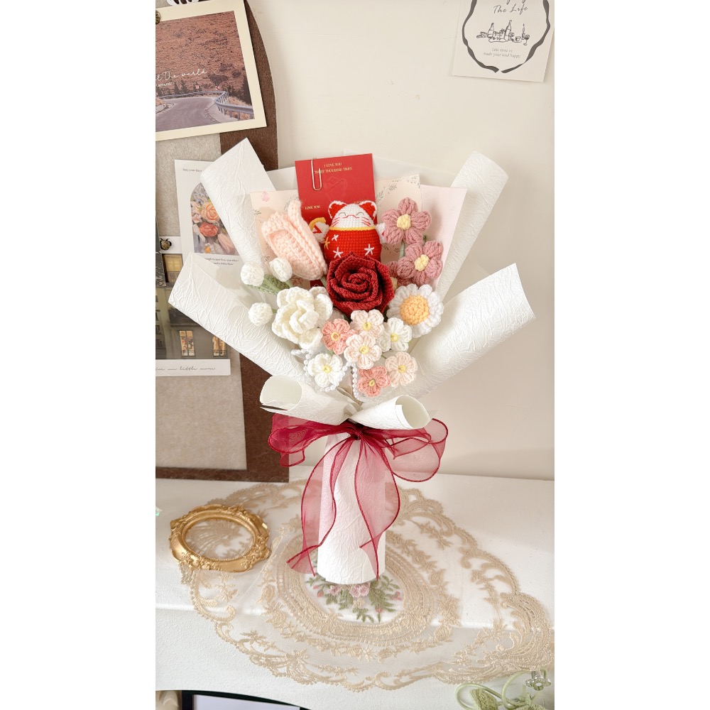 現貨 𓆩♡𓆪 新春/開幕推薦  招財貓 精品玫瑰 勿忘我 雛菊 鬱金香 茉莉 泡芙花花束-細節圖6