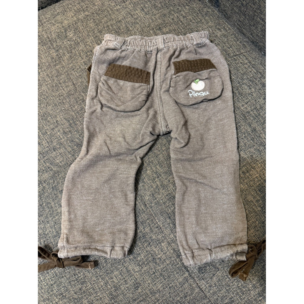 (二手近新) 日本Pingu 嬰幼兒卡其色長褲 (80cm)-細節圖2