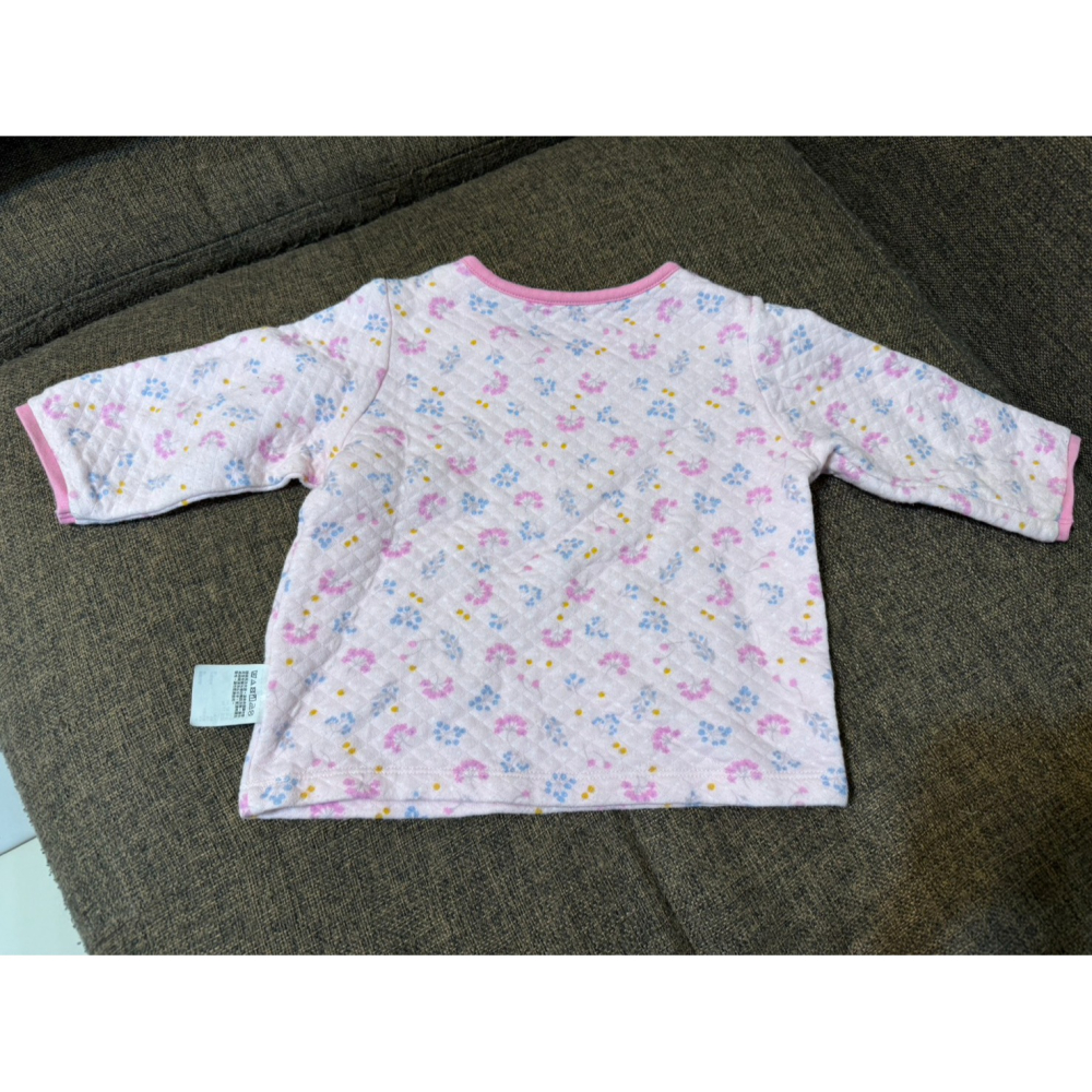 (二手近新) UNIQLO粉底碎花寶寶長袖上衣 (80cm)-細節圖2