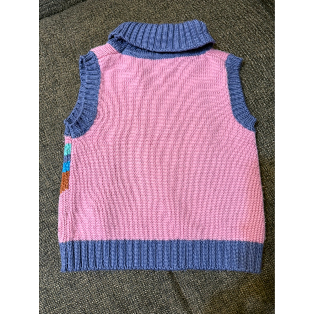 (二手有起毛球) 無牌粉底紫邊花微高領毛背心 (1-2Y)-細節圖2