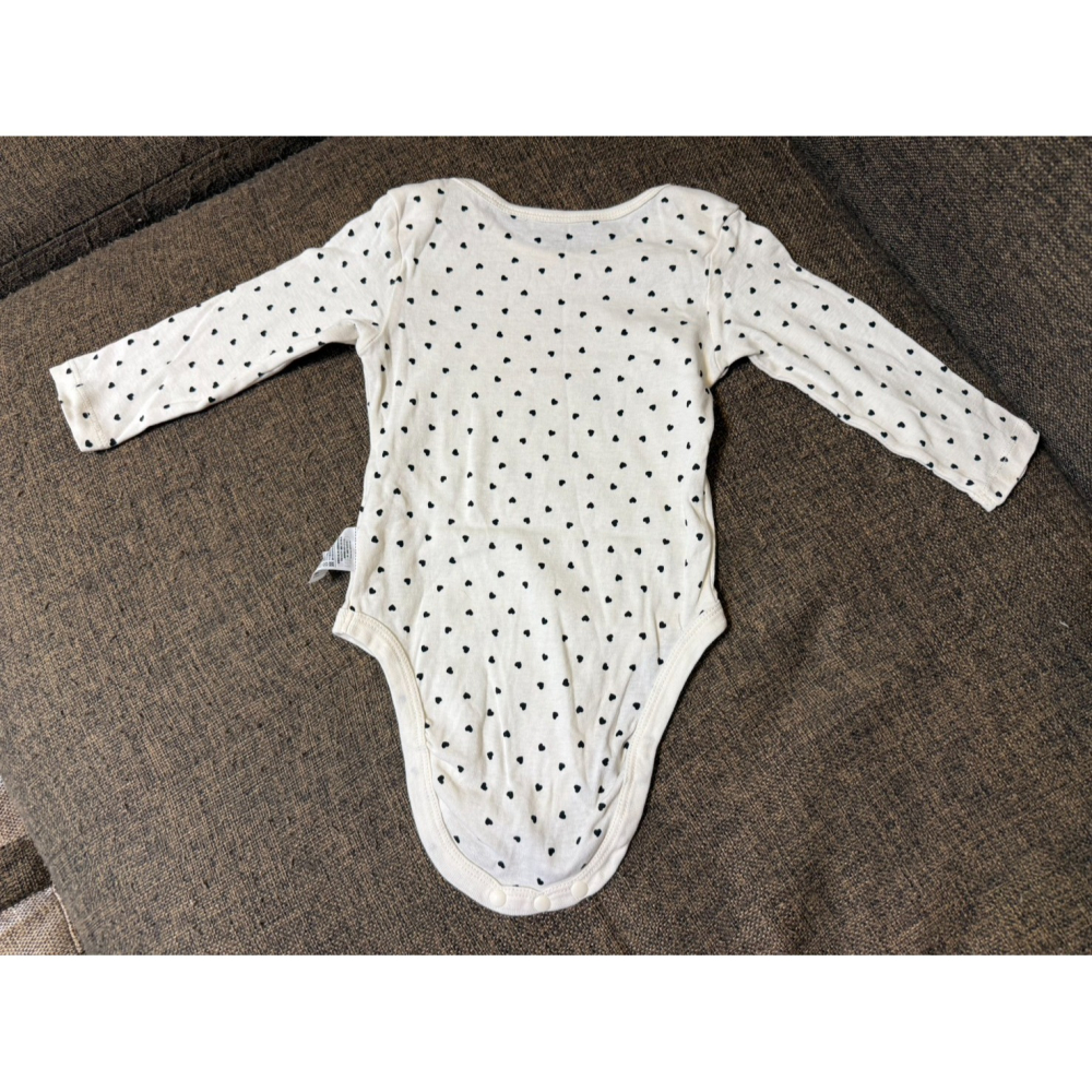 (二手近新) NET BABY愛心點點百搭長袖純棉包屁衣(12-18M/80cm) 女寶/男寶/中性-細節圖2
