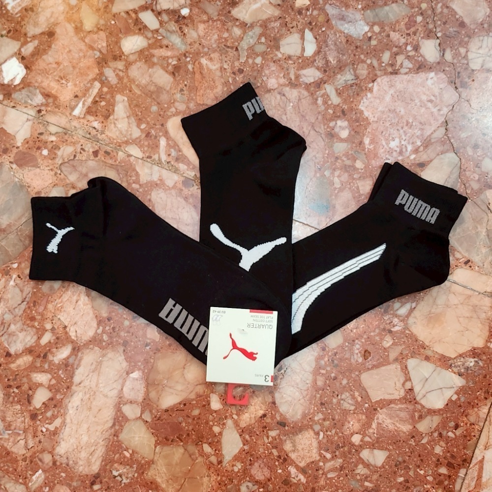 異圖樣短襪-黑(三入)