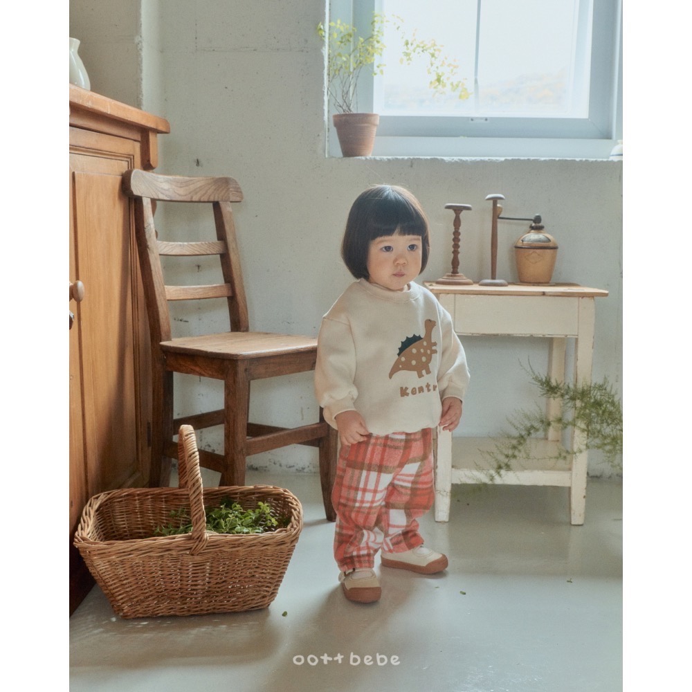上衣｜oottbebe 공룡맨투맨-細節圖6