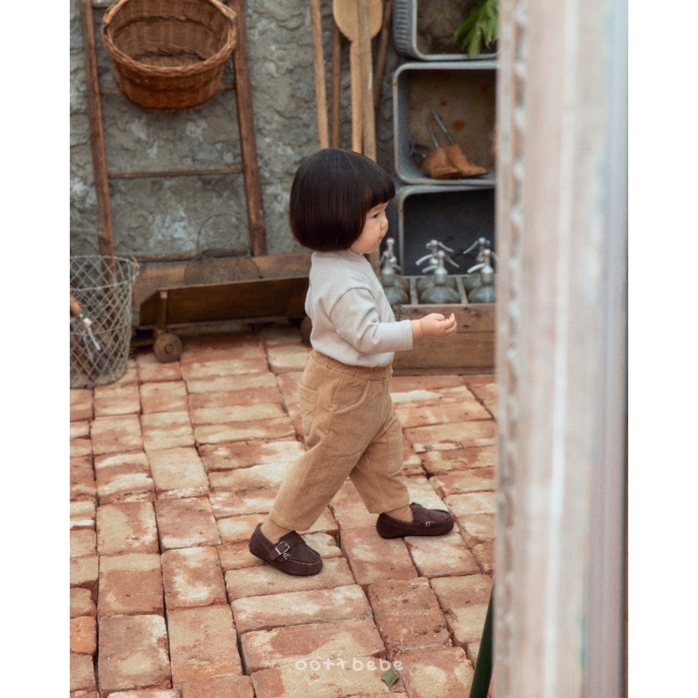 上衣｜oottbebe 모달골지폴라T-細節圖4