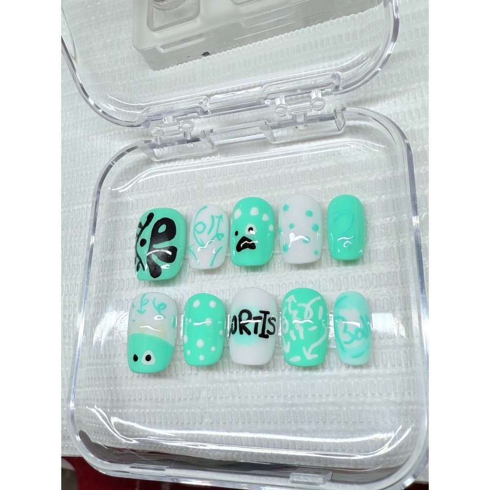 cortis 男團 元素 應援甲 穿戴甲 純手工 影片實拍高雄手工 台灣 非批發甲 無濾鏡 附盒 附工具包 商品實拍-細節圖7