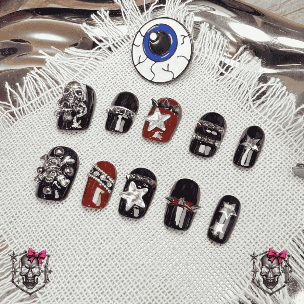 【鉚釘穿戴甲】短款 拍貼 美甲片 台灣製作 純手工 可兩手不同尺寸 y2k 附工具包 金屬  甜酷 骷髏頭 短甲 星星-細節圖3