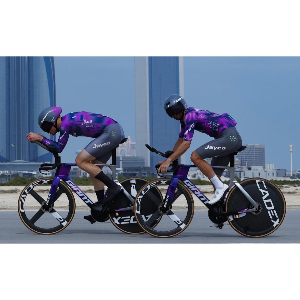 Giant Rivet MIPS 空力安全帽 車隊版 亞洲頭型 附風鏡 適合計時賽 鐵人三項 特價優惠只有一頂-細節圖8