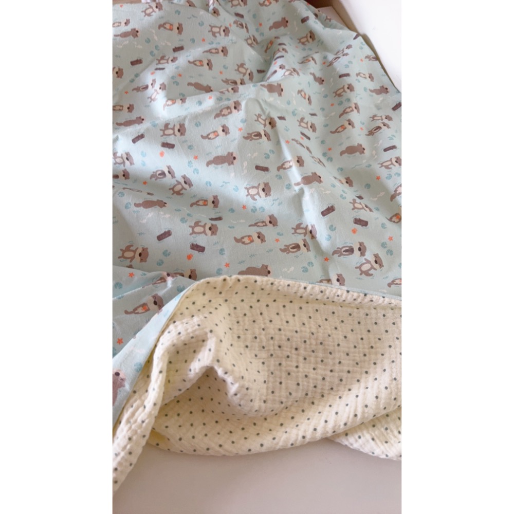 水獺悠遊 手工天然染色-嬰兒皺紗毯(四季薄被)-細節圖5