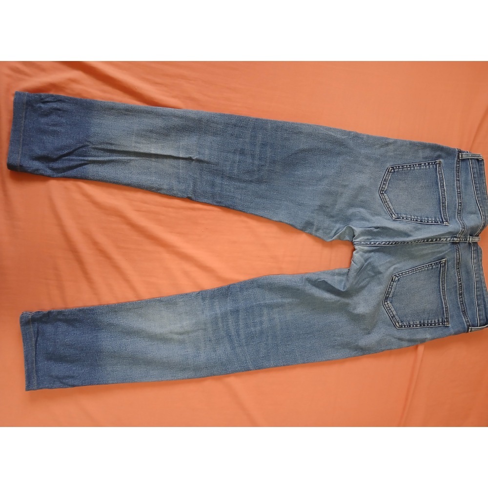 uniqlo  男裝 特級彈性 SKINNY FIT 牛仔褲 二手-細節圖2