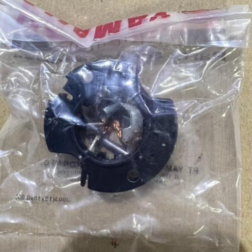 YAMAHA XMAX X-MAX 啟動馬達 碳刷組 碳刷 電刷 B74-H1801-00 B74-H1801-01-細節圖3