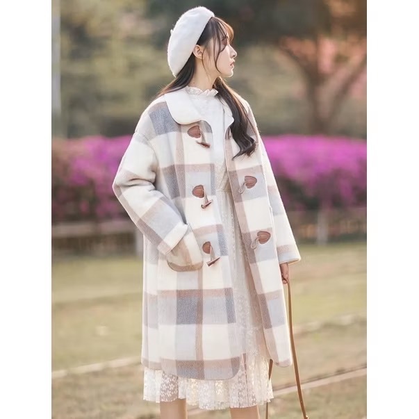 奶茶杏色超柔軟毛毛絨大衣外套 牛角釦大衣 超親膚高質感絨面翻領排扣格紋外套-細節圖2