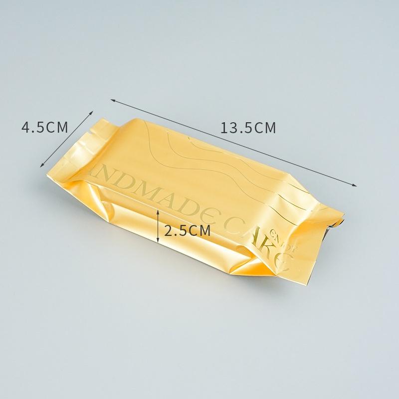 臺灣出貨 現貨 歐思麥烘焙 新款加厚鋁膜鳳梨酥包裝袋低奢燙金塗層開運酥機封袋英文零食袋子50入（哲）-細節圖2