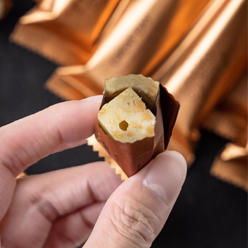 臺灣出貨 現貨 歐思麥烘焙 太妃糖包裝袋 咖啡糖果包裝袋 高檔啞光金色鋁膜袋 牛軋糖鋁箔袋 奶棗烘焙包裝200入（忆）-細節圖3