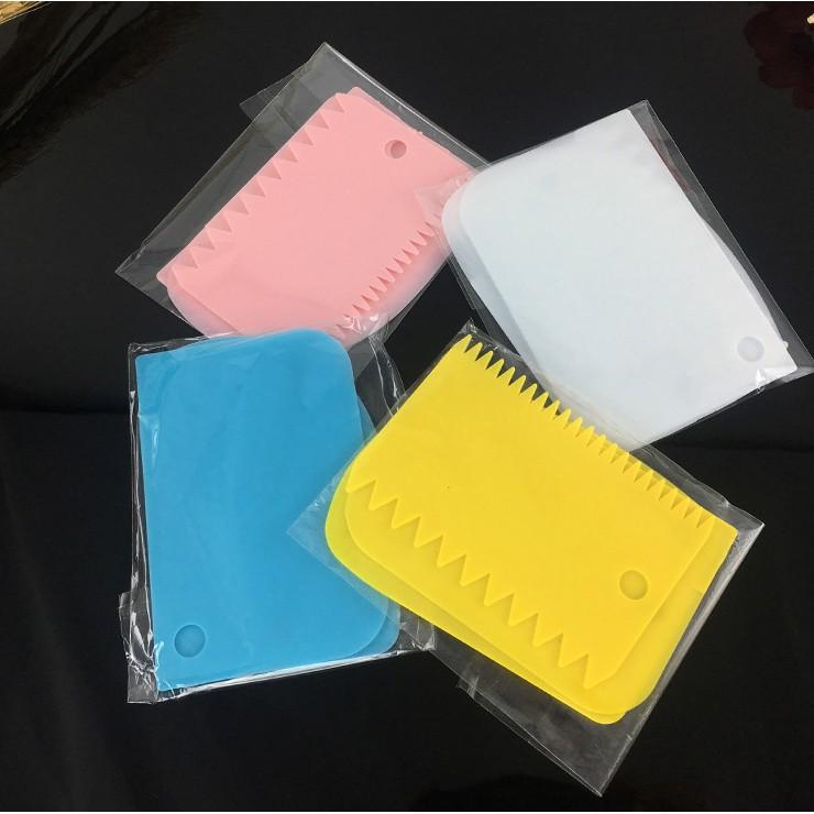 臺灣現貨蛋糕刮板三件套裝 白色黃色藍色綠色 pp塑膠 烘焙DIY工具（彭）-細節圖3