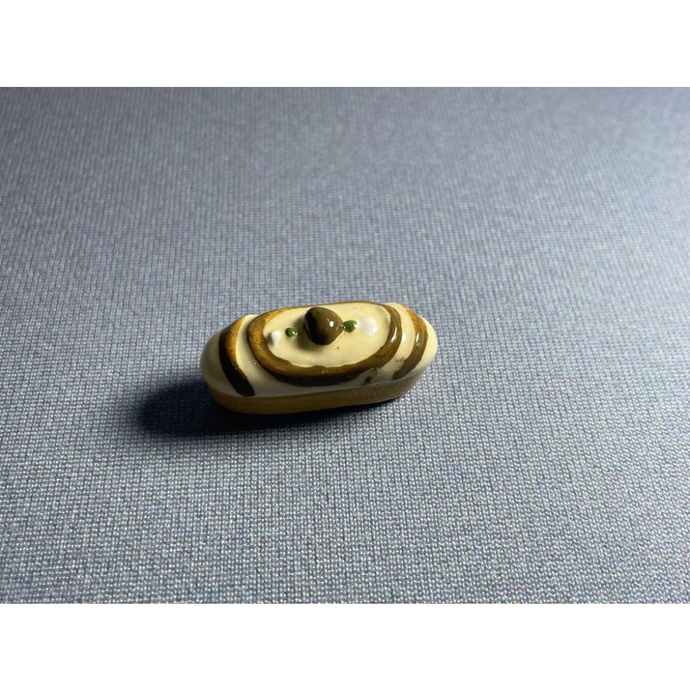 臺灣出貨 現貨 歐思麥烘焙 法國國王派小瓷人 閃電泡芙系列 國王餅小瓷人-細節圖2