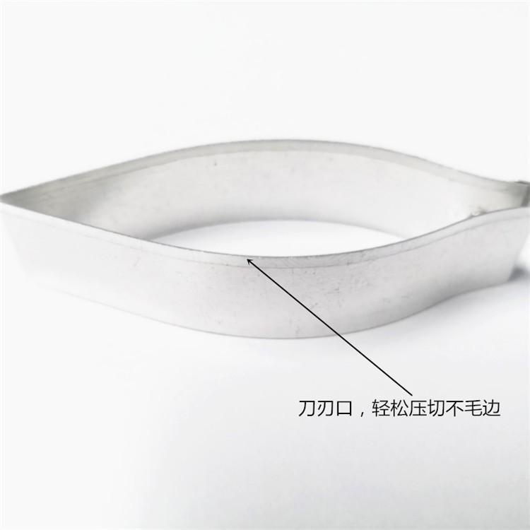 臺灣現貨 原裝進口英式模擬翻糖荷花瓣不銹鋼壓切模具婚禮蛋糕裝飾烘焙黏土花麵包花（太）-細節圖3