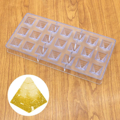 臺灣現貨 歐思麥烘焙塑膠巧克力模 21連有紋金字塔星空模 烘焙模具（米）
