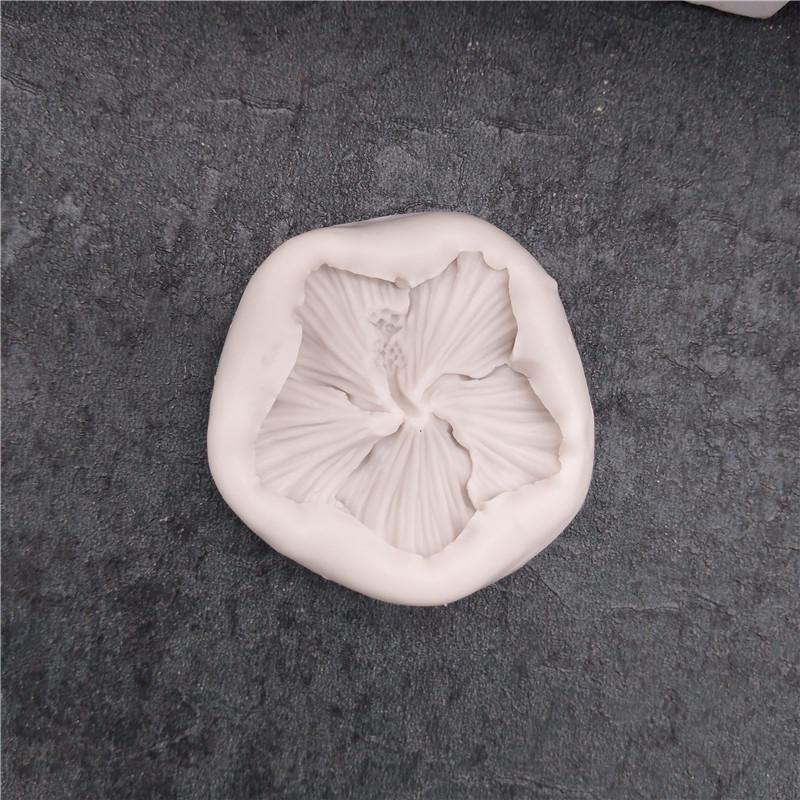 臺灣現貨 歐思麥烘焙新款烘焙工具 可愛的小花  巧克力模 翻糖巧克力蛋糕矽膠模具（恩）-細節圖4