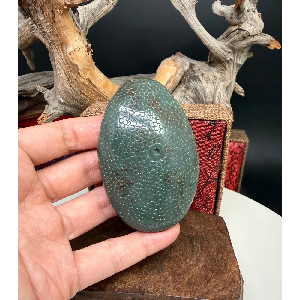 《寶瑠璃玉石水晶》保真天然和田玉且末藍，手工雕刻「趨吉避凶」天師鍾馗掛飾、手把件-細節圖8
