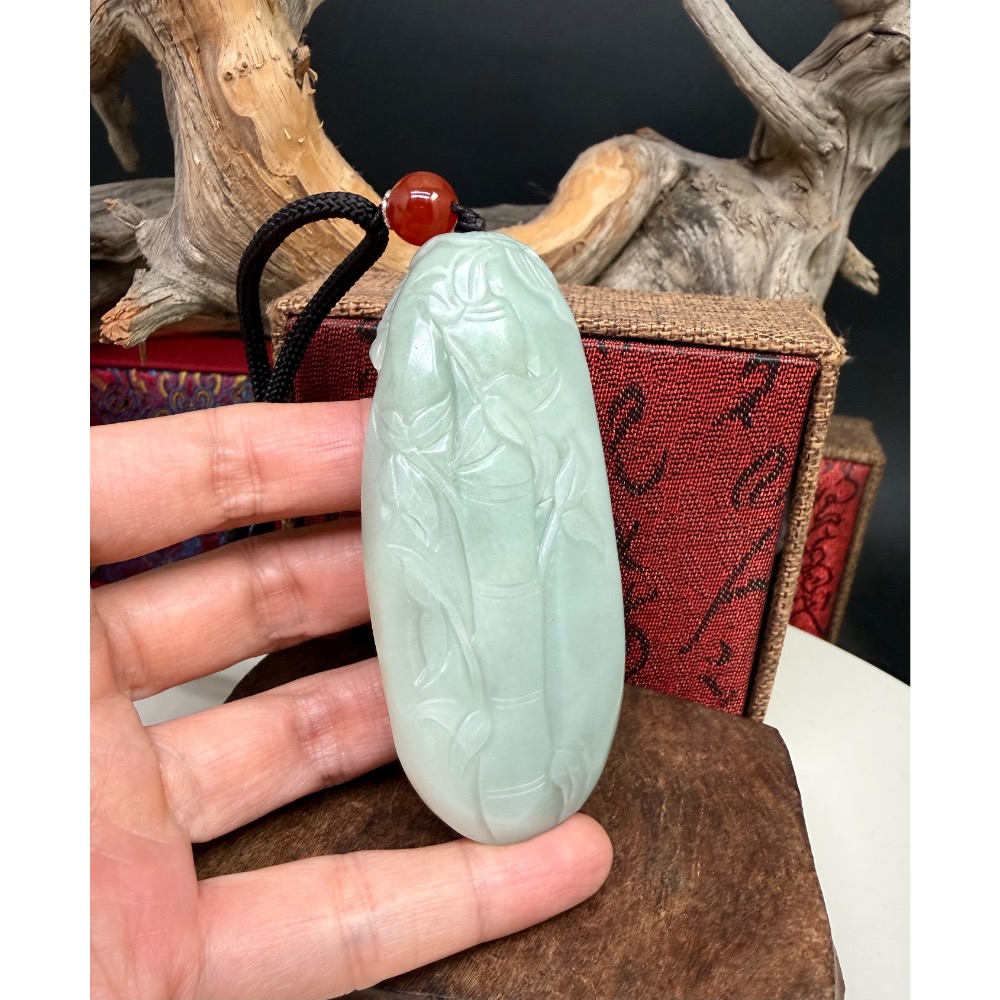 《寶瑠璃玉石水晶》保真天然和田玉且末料，手工雕刻「圓滿自在」御龍觀音吊飾、掛件（附檢驗證書）-細節圖7