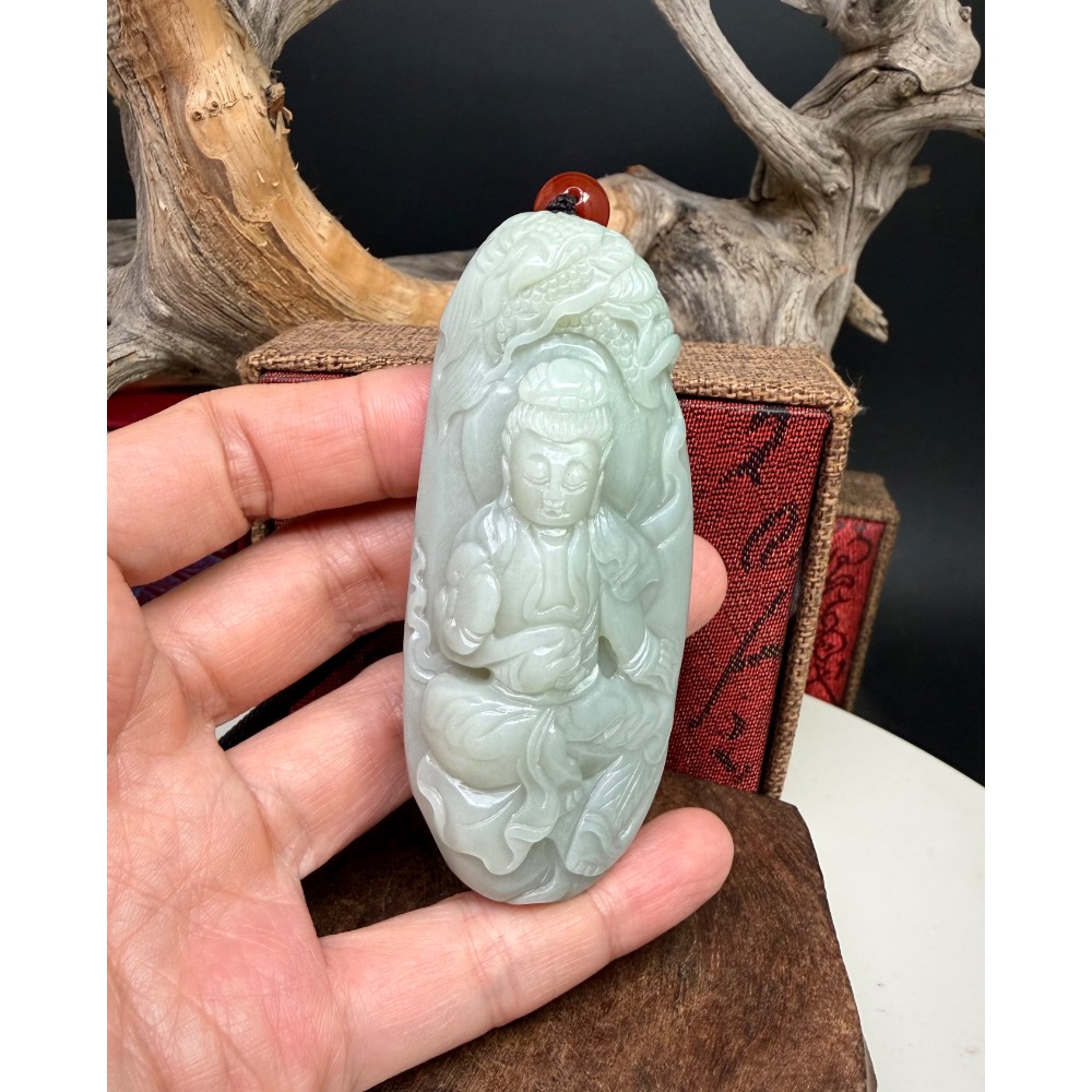 《寶瑠璃玉石水晶》保真天然和田玉且末料，手工雕刻「圓滿自在」御龍觀音吊飾、掛件（附檢驗證書）-細節圖8