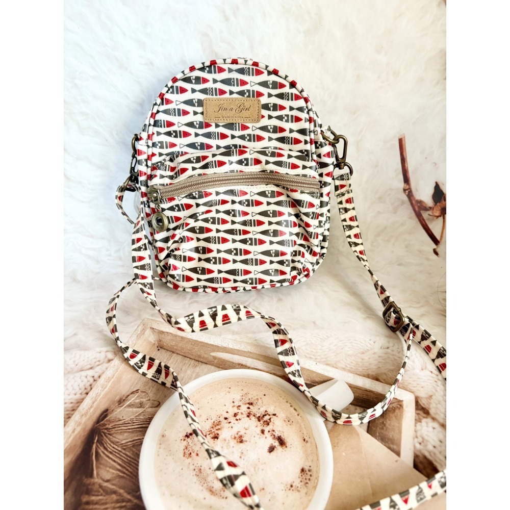 lilian085~韓國選物 韓國防水鞋背包 手機袋 包包 包袋 隨身包 防水包 韓國製 正韓 韓國代購 韓國進口-規格圖7