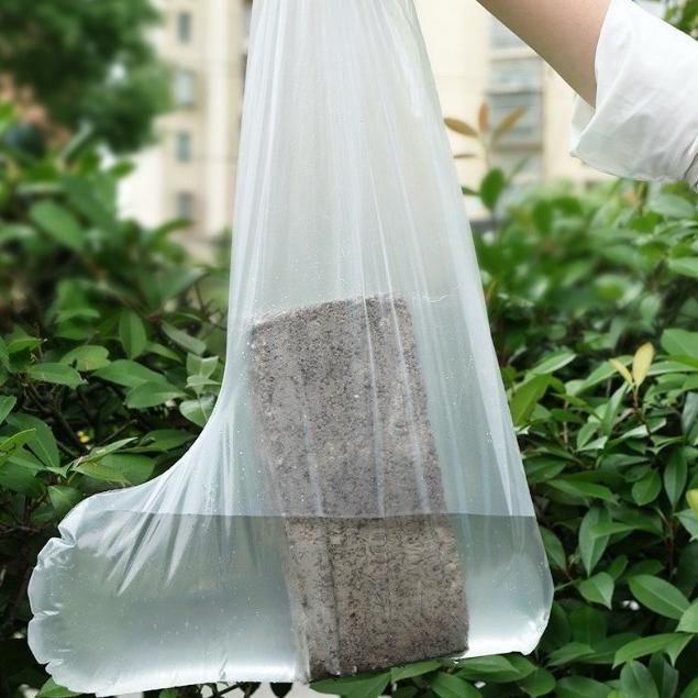 【台灣現貨火速寄出】一次性防水鞋套 拋棄式雨鞋套 加厚防滑 男女款 透明隔離 靴套 耐磨 塑膠腳套-細節圖5