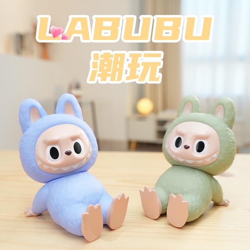 【台灣現貨火速寄出】潮玩labubu搪膠娃娃擺件 手機支架 公仔 卡通 泡泡瑪特 手機架 懶人架 labubu-細節圖2
