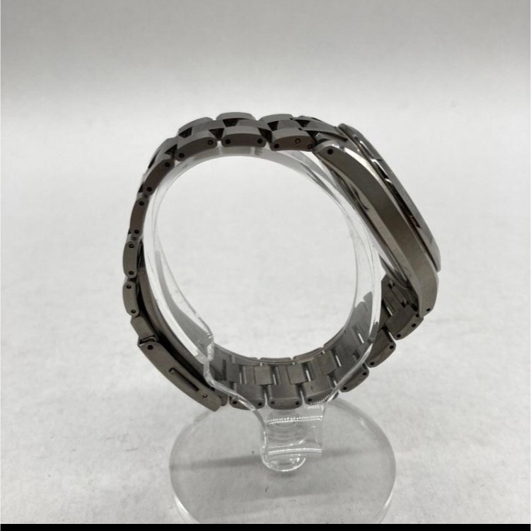 調整收藏~ 讓藏不議價～優惠 CITIZEN 超級鈦 全球限量~光動能電波時計萬年曆錶款-細節圖9