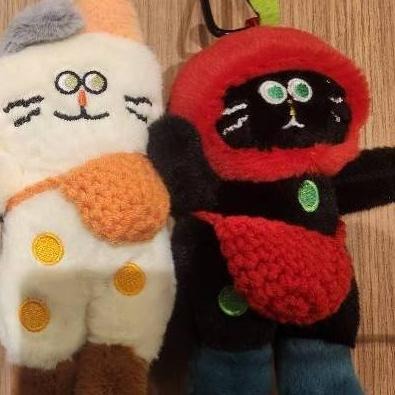 【現貨】穿靴子的貓 吊飾 萌卡通波點小貓咪 掛件 毛絨玩具公仔 書包包掛飾 鑰匙扣 娃娃-細節圖3